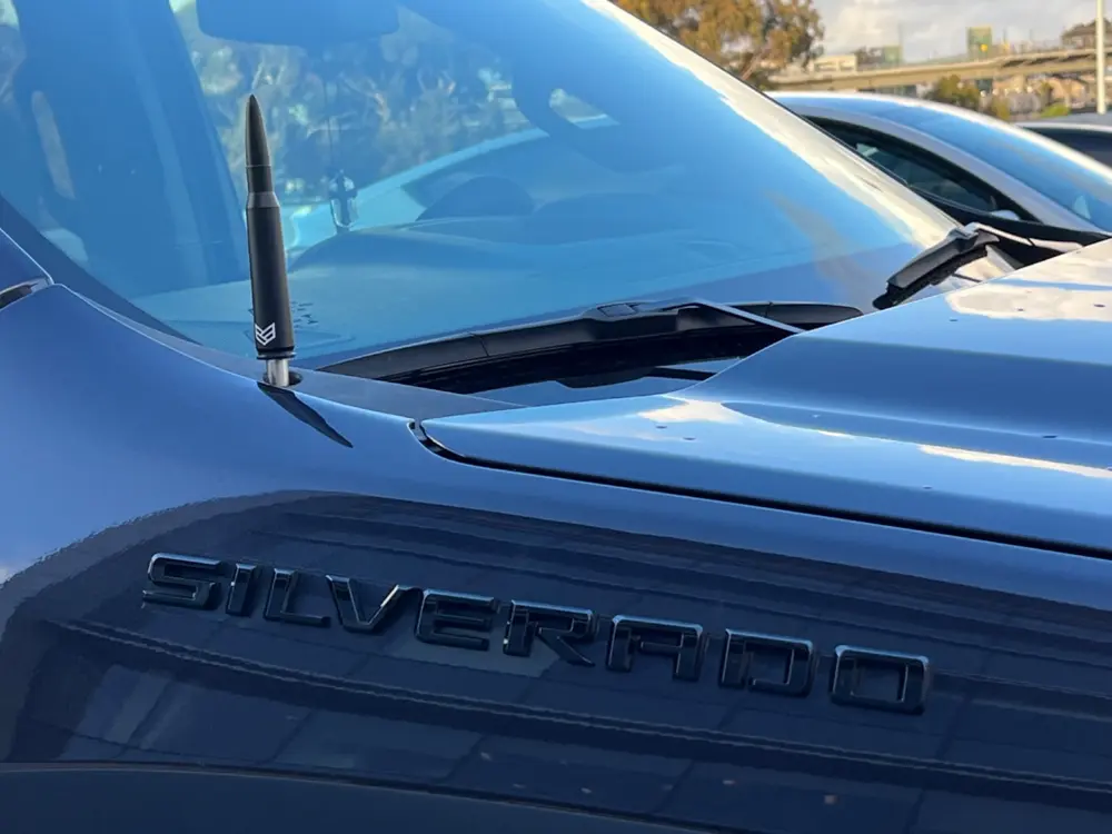 bullet antenna on Silverado