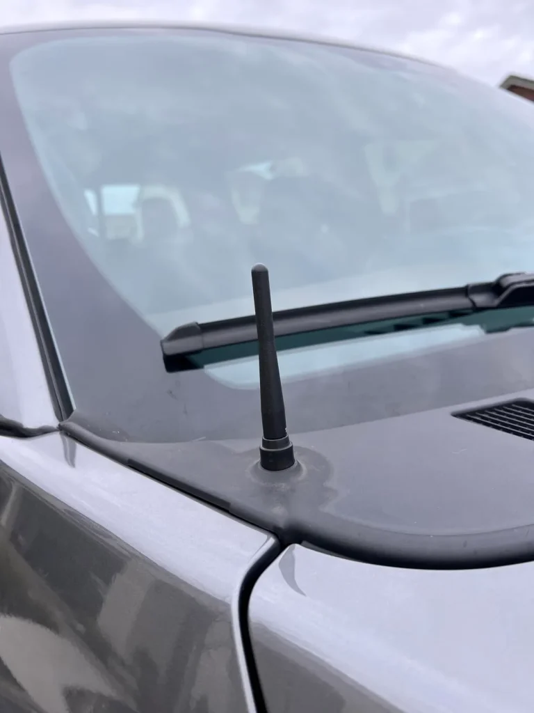 lifestyle image of Best Stubby Antenna for Ford Bronco (CravenSpeed Antenna)