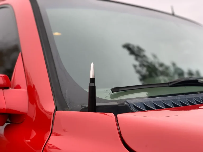 Top 5 Reasons to Upgrade to a Bullet Antenna